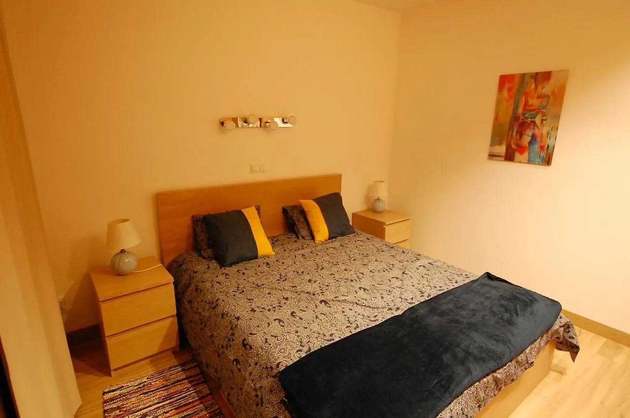 Air-Conditioned, Remarkably Beautiful Apartment, Fibre Wi-Fi, Pool location